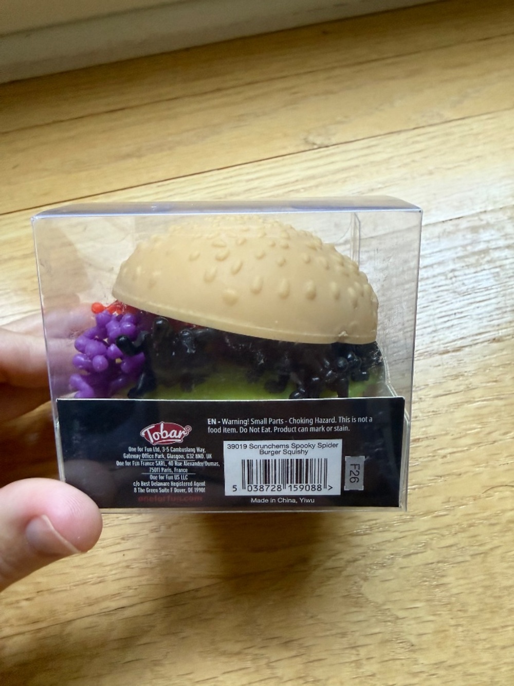 👻 Scrunchems Spooky Spider Burger Halloween Squishy Sensory Toy Boo Basket Item - Picture 3 of 3